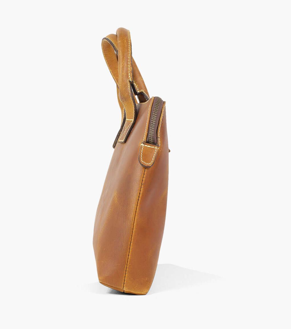Cavus Hard Waxed Leather Bag Cognac | Men Florsheim Bags